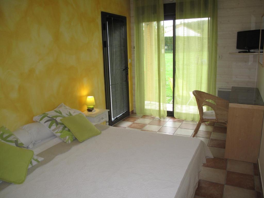 L'Etape Provencale Bed & Breakfast Cabries Room photo