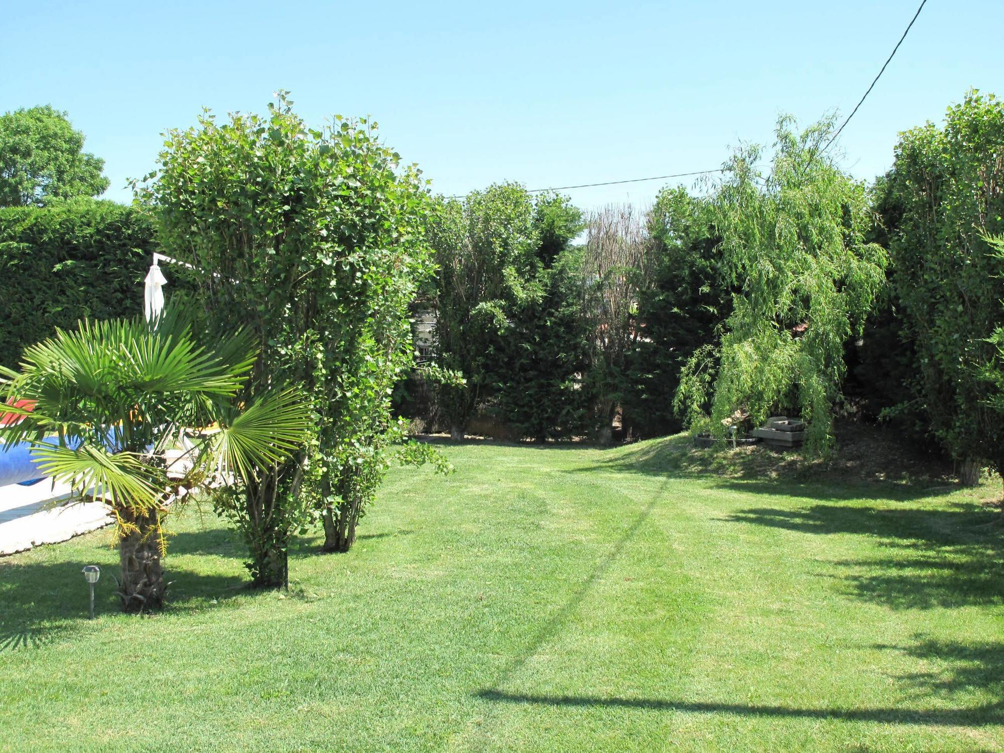 L'Etape Provencale Bed & Breakfast Cabries Exterior photo